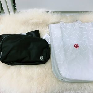 Lululemon everywhere belt bag